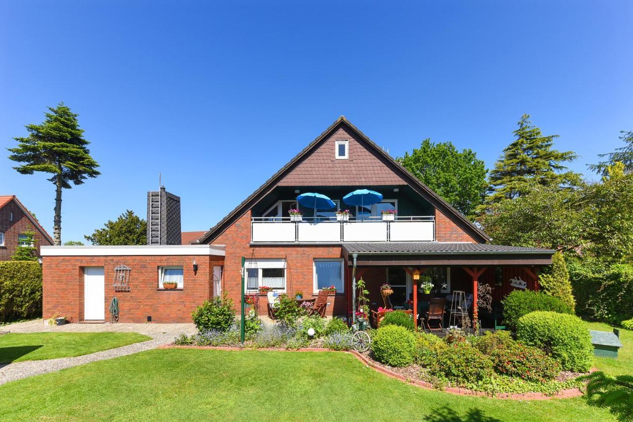 Ferienwohnung Haus Heimathafen เอเซินส์ ภายนอก รูปภาพ